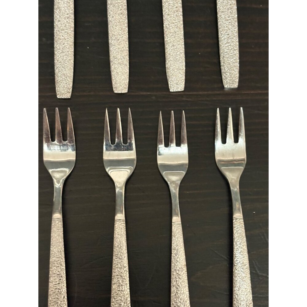 Set Of 10 Ekco Korea Stainless Steel Cocktail Seafood Forks 5.5" MCM Textured - Picture 2 of 7